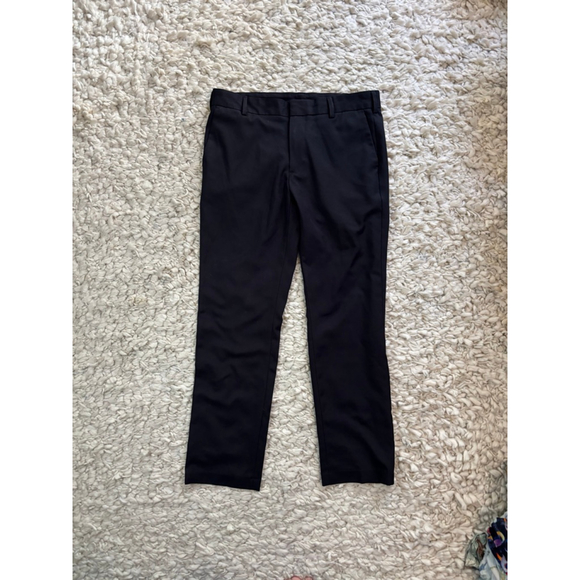 Men's Van Heusen Black Slim Fit Dress Pants Waist 30 Length 30 - Picture 1 of 9
